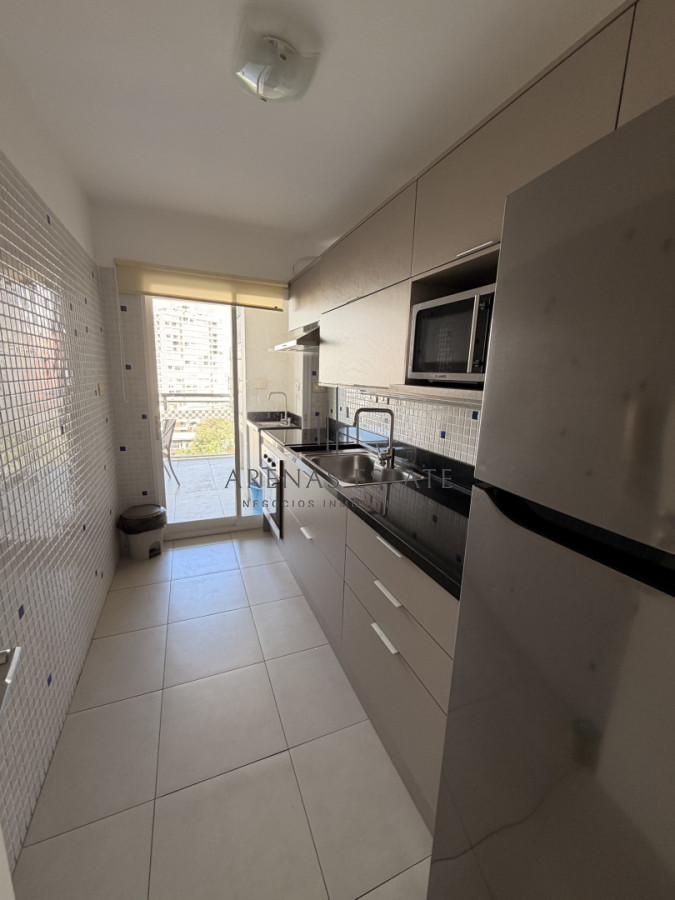 Apartamento ID.4455 - Apartamento de dos dormitorios en venta en Punta del Este