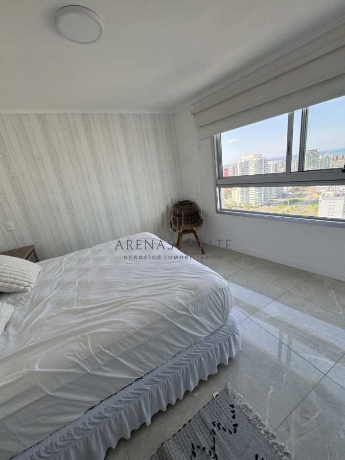 Apartamento ID.3544 - Espectacular Penthouse en Venta en Punta del Este  