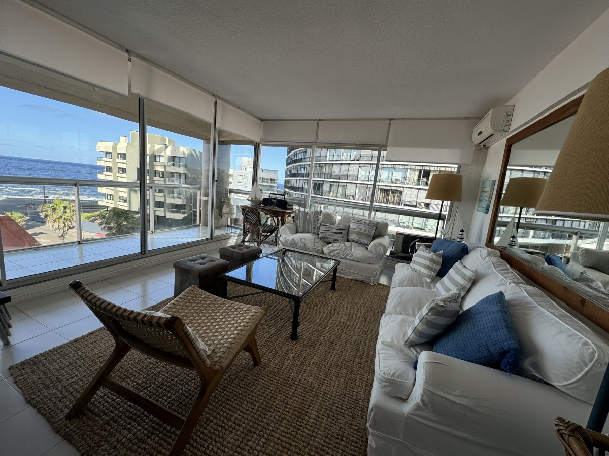 Apartamento ID.2942 - Apartamento en venta de dos domitorios en Punta del Este 