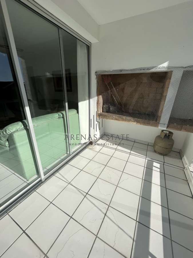 Apartamento ID.1943 - Apartamento en venta de 3 dormitorios, en Punta del Este 