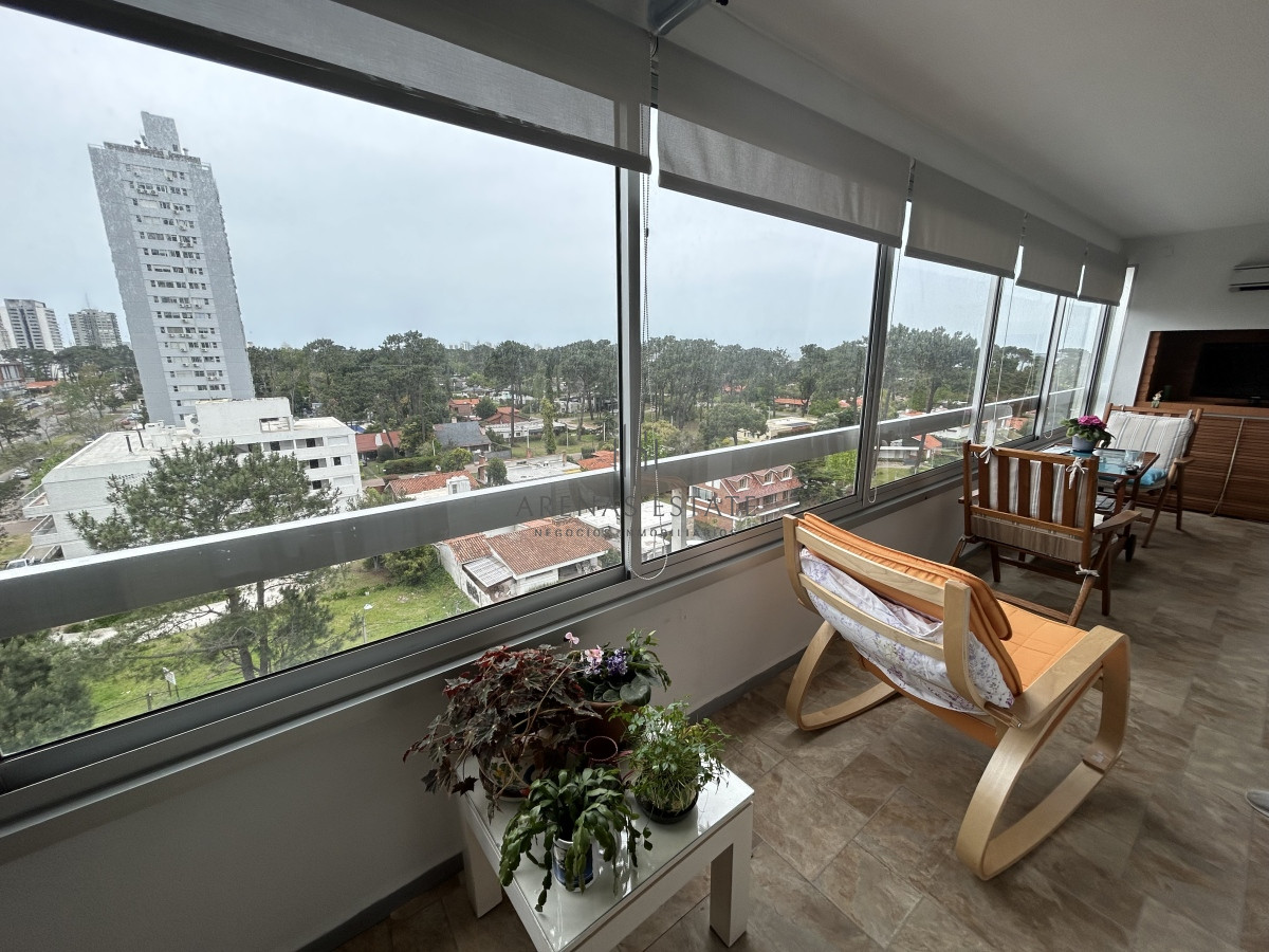 Apartamento ID.1955 - Apartamento en venta de 2 dormitorios en Punta del Este 