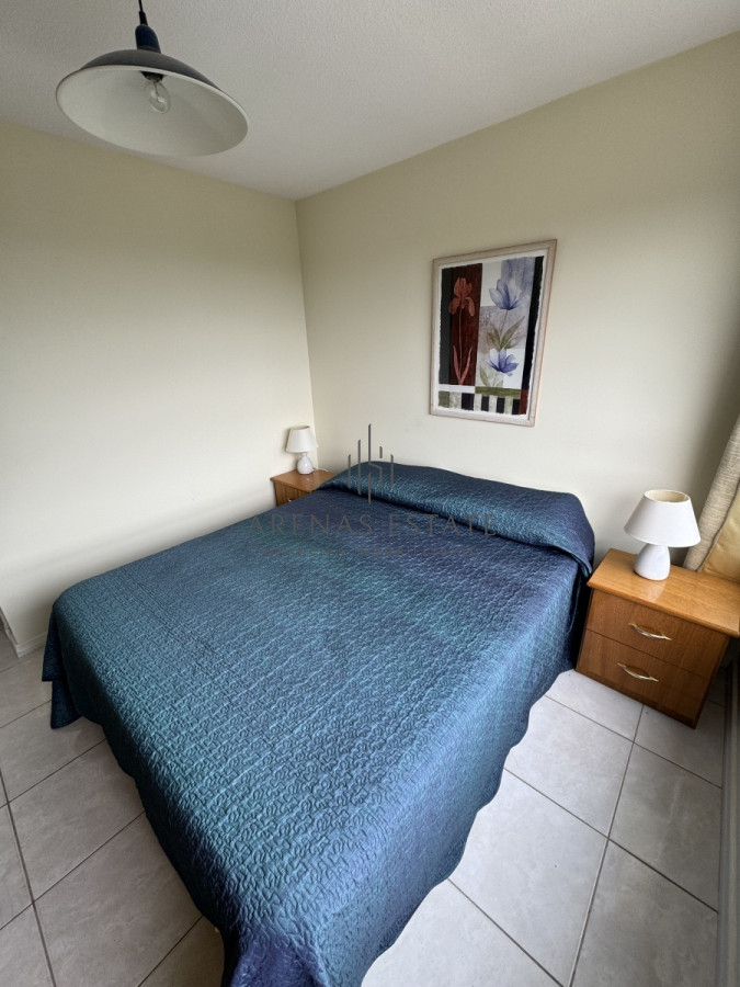 Apartamento ID.2719 - Apartamento de 1 dormitorio en venta en Torre con servicios 