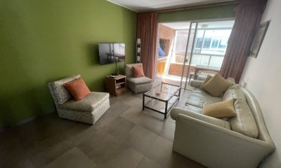 Apartamento de dos dormitorios en venta en Punta del este . primera linea de la mansa