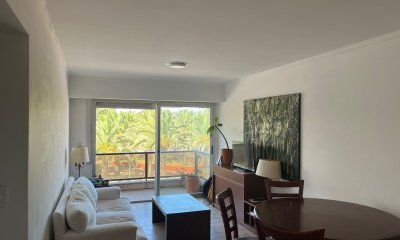 Apartamento de dos dormitorios en venta , Punta del Este