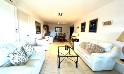 Apartamento en venta de 3 dormitorios en Roosevelt , Punta del Este