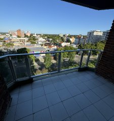 Apartamento de 3 dormitorios en venta en Maldonado