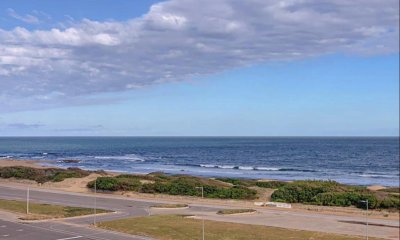Apartamento de 2 dormitorios en venta en Punta del Este
