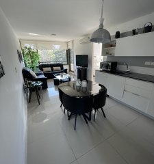 Apartamento de un dormitorio en  - Punta del Este