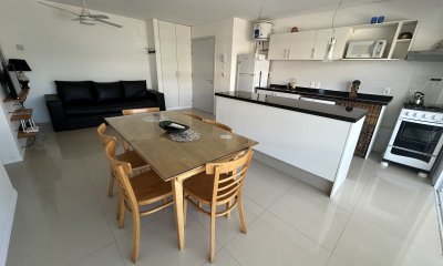 Apartamento de dos dormitorios en venta en Aidy Grill  , Punta del Este