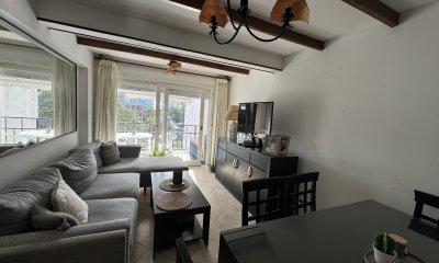 Apartamento de dos dormitorios en venta en Punta del Este