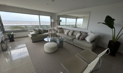 Penthouse en venta en Punta del Este , zona Brava , 3 dormitorios