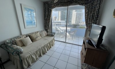 Apartamento de 1 dormitorio en Aidy Grill, Punta del Este