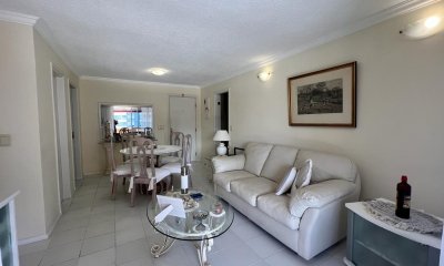 Apartamento en venta de 1 dormitorio y medio en Punta del Este