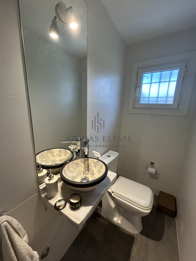 Casa ID.2632 - Espectacular casa en venta ubicada en San Rafael Punta del Este , 4 dormitorios 