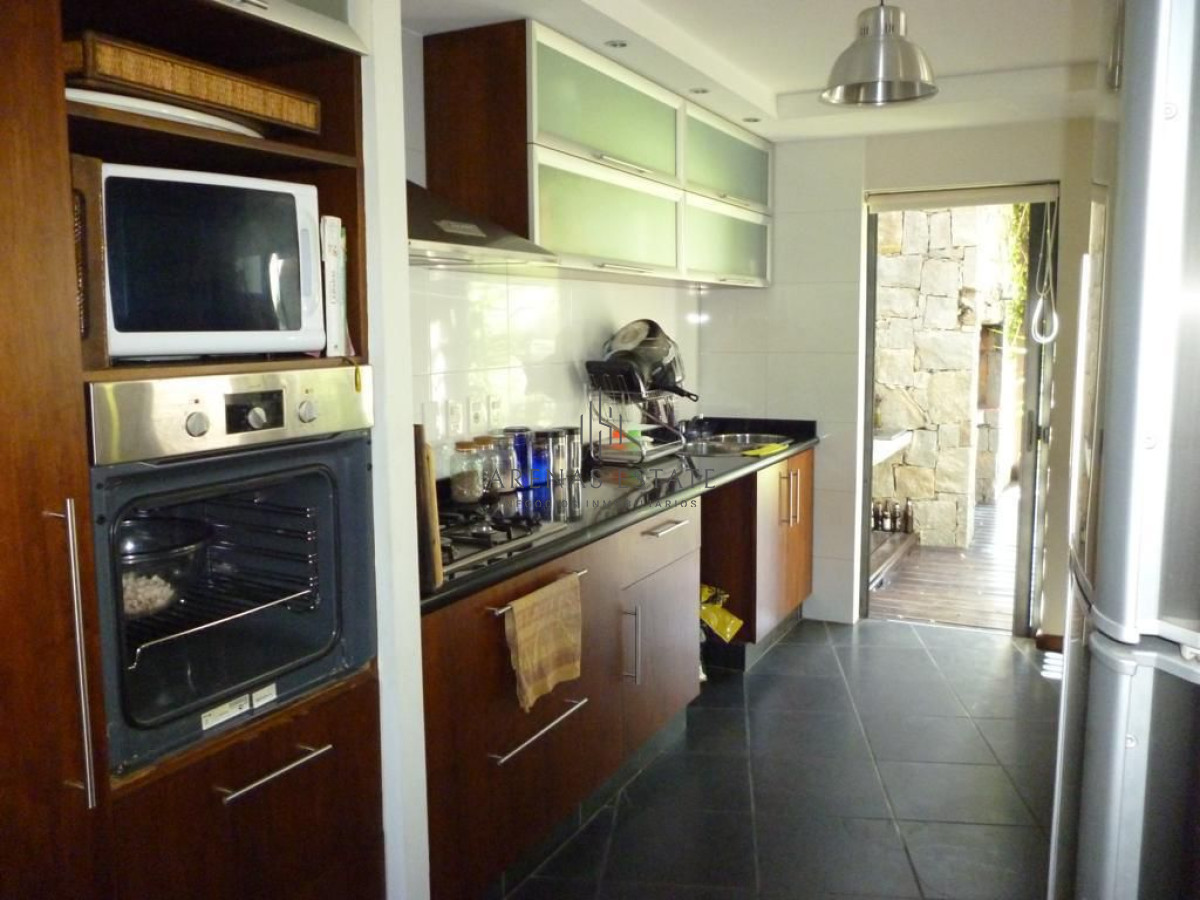 Casa ID.3097 - Casa en alquiler anual , lugano Punta del este 