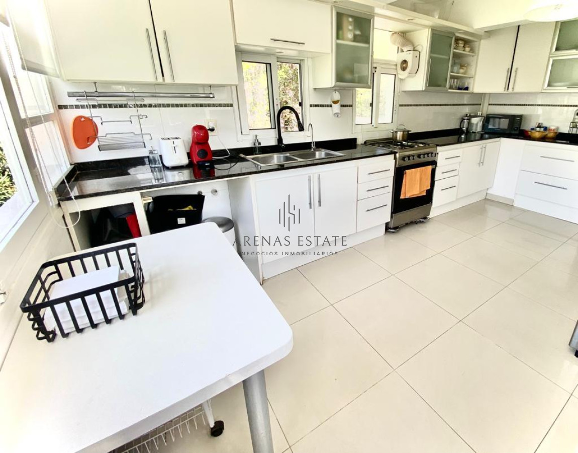 Casa ID.1452 - En venta casa en zona Mansa 