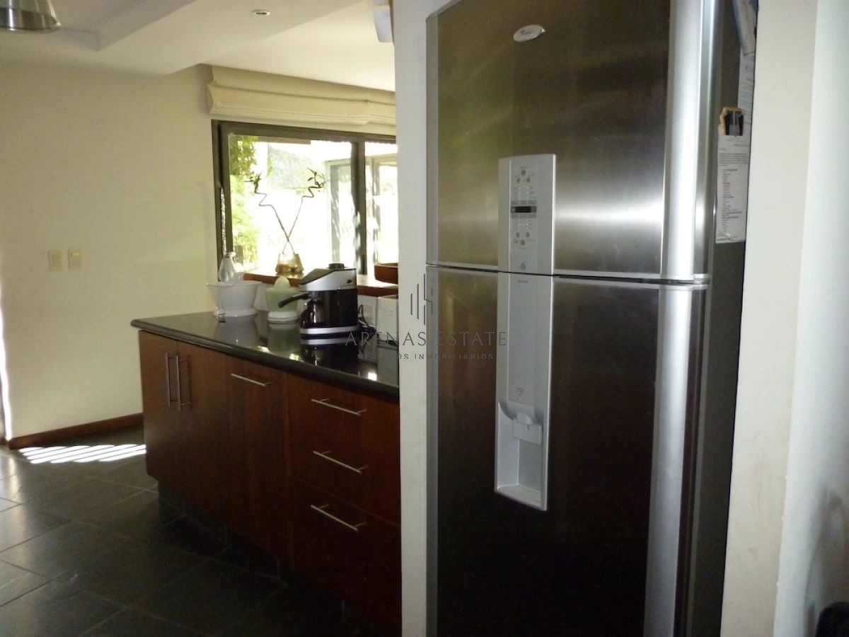 Casa ID.3097 - Casa en alquiler anual , lugano Punta del este 