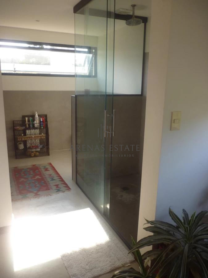 Casa ID.3097 - Casa en alquiler anual , lugano Punta del este 