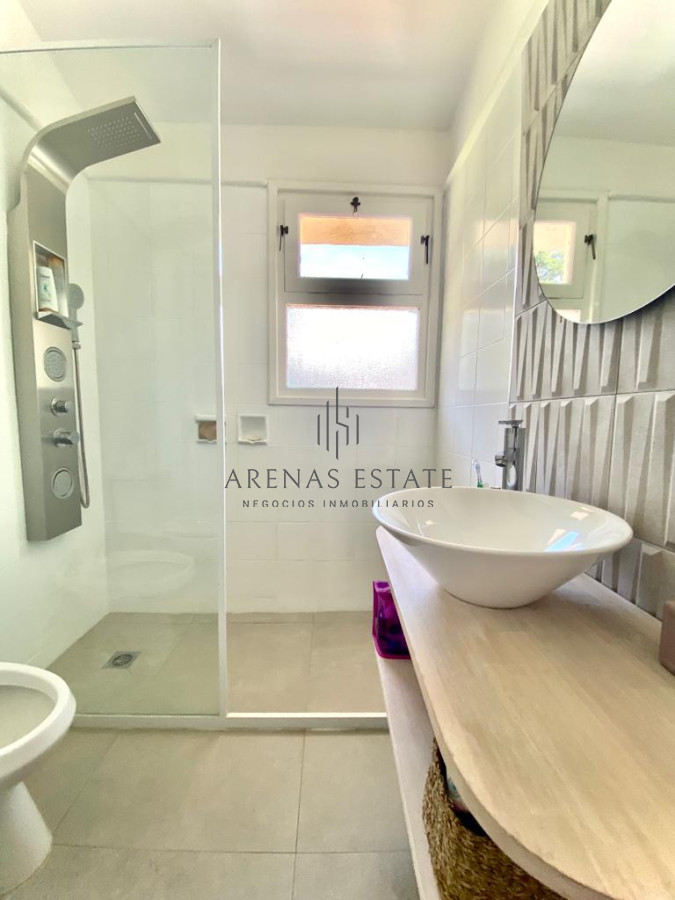 Casa ID.1452 - En venta casa en zona Mansa 