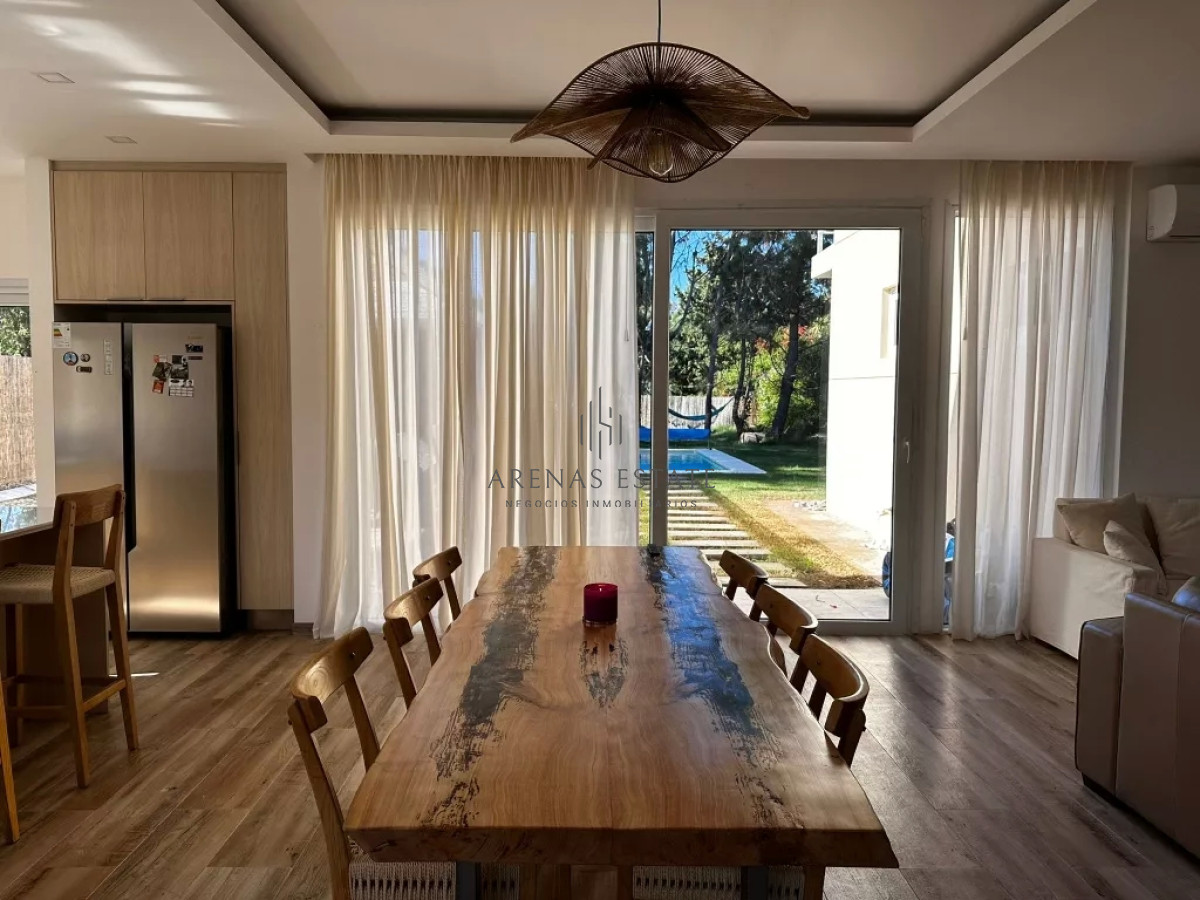 Casa ID.2932 - Casa en venta en Punta del Este