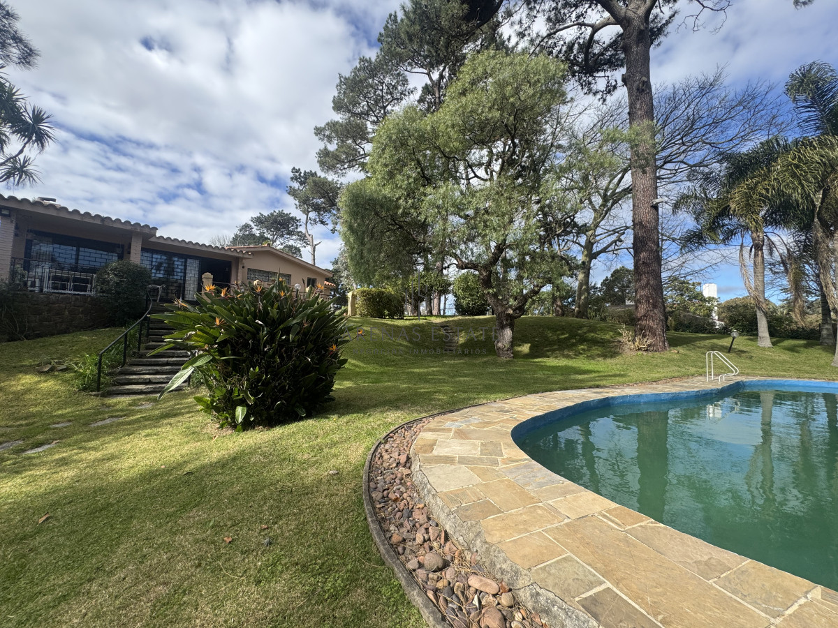Casa ID.3974 - Excelente oportunidad de inversión , casa en venta , Punta del Este