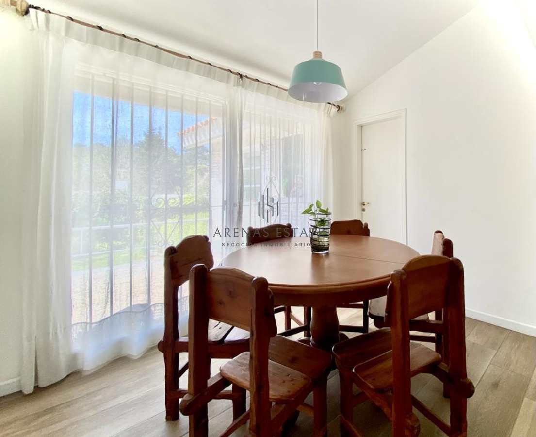 Casa ID.1452 - En venta casa en zona Mansa 