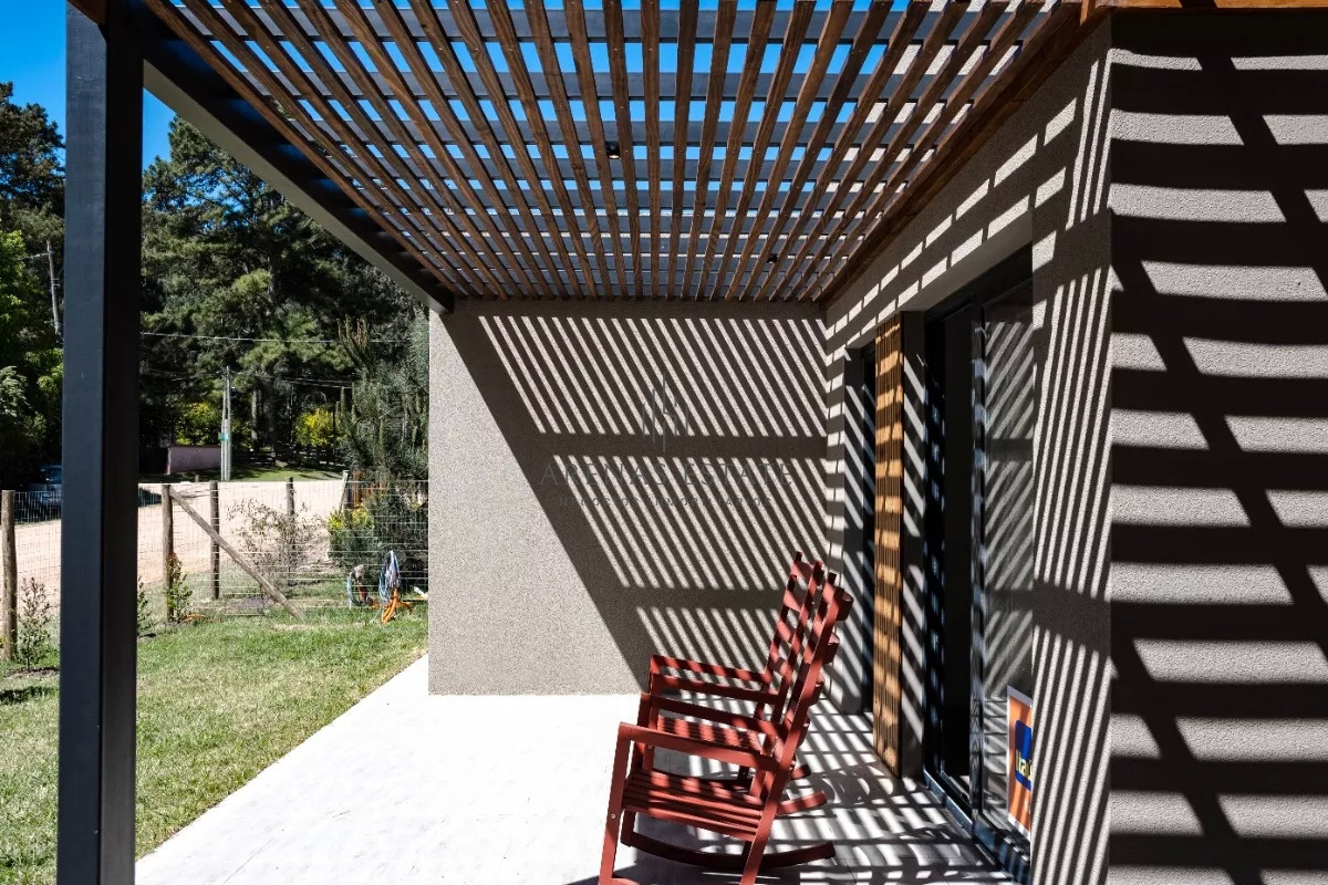 Casa ID.2748 - Casa en venta a estrenar en Parque Burnett 