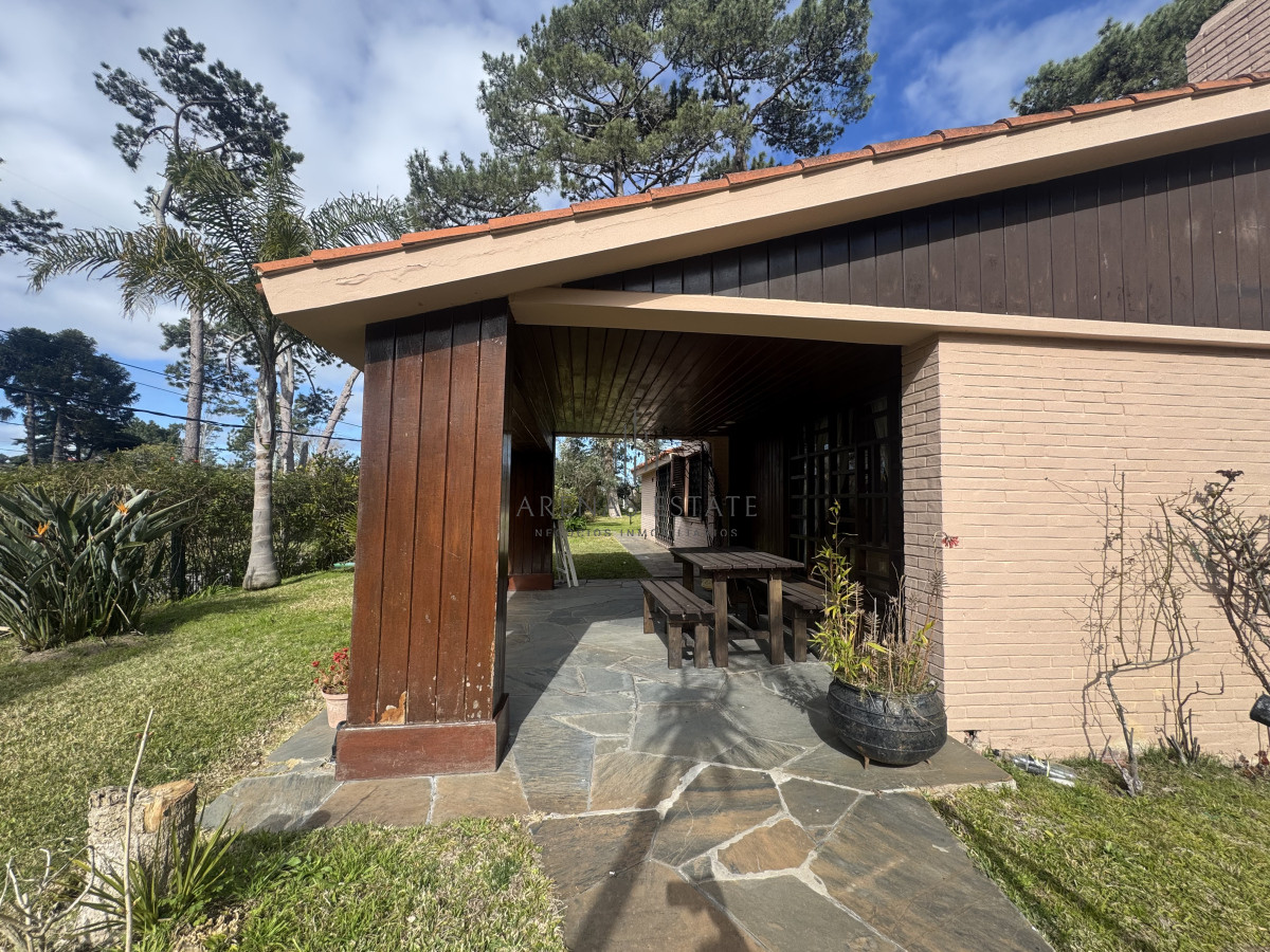 Casa ID.3974 - Excelente oportunidad de inversión , casa en venta , Punta del Este