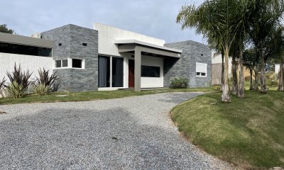 Casa de 3 dormitorios en Piedras del Chileno , Punta del Este , parada 41
