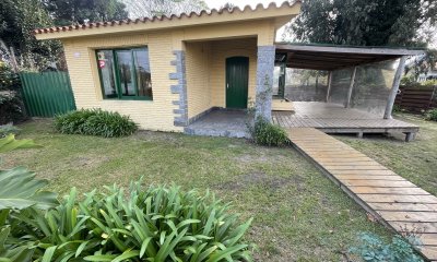 Casa en venta en excelente zona, ideal para local comercial