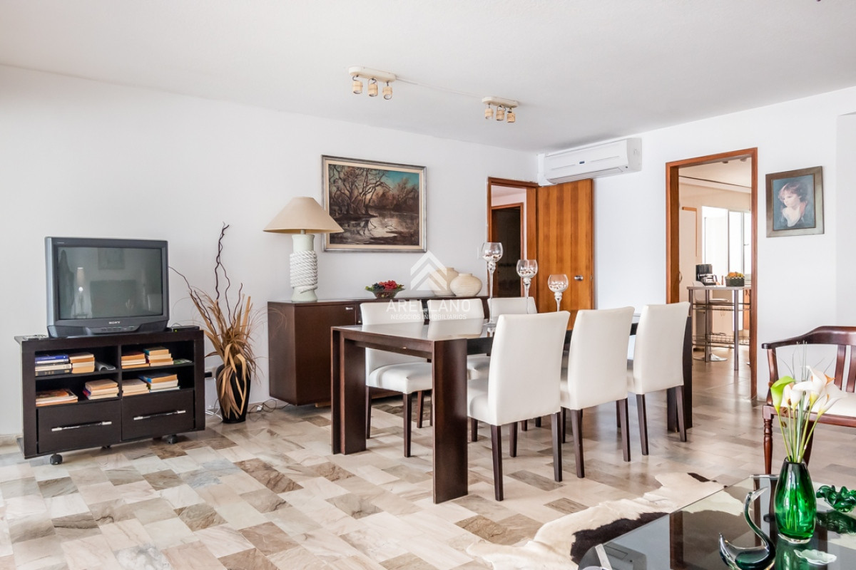 Apartamento ID.5569 - Apartamento 3 dormitorios mas dependencia. Roosevelt Center Torre A. Vista despejada a Roosevelt. Amueblado