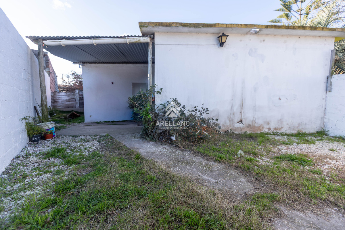Casa ID.5681 - Venta Casa 2 dormitorios Maldonado.