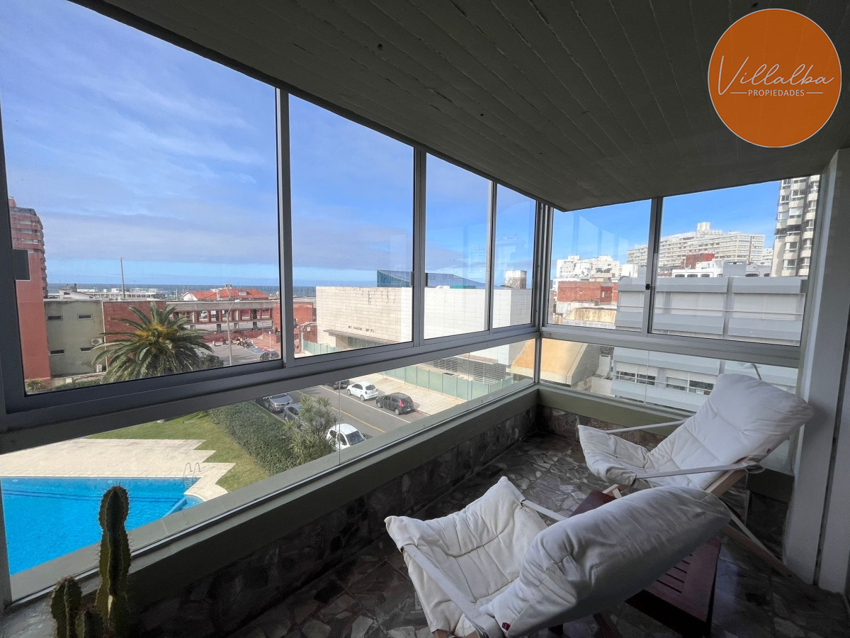 Apartamento ID.3147 - Oportunidad en Playa Mansa - 3 dormitorios 