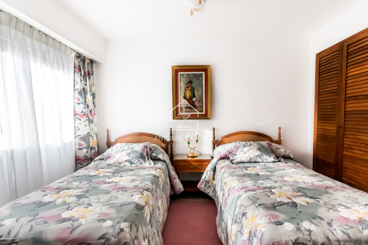 Apartamento ID.1116 - Apto en venta de 4 dormitorios y 3 baños. Pda 10 Playa Mansa