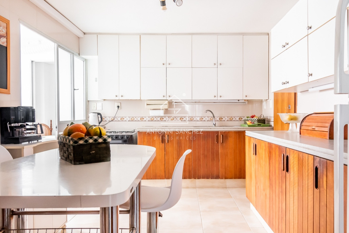 Apartamento ID.1116 - Apto en venta de 4 dormitorios y 3 baños. Pda 10 Playa Mansa