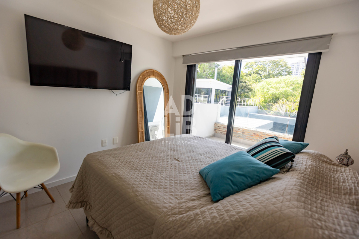 Apartamento ID.779 - Apto de 2 dorm y 2 baños en Edificio Tiziano