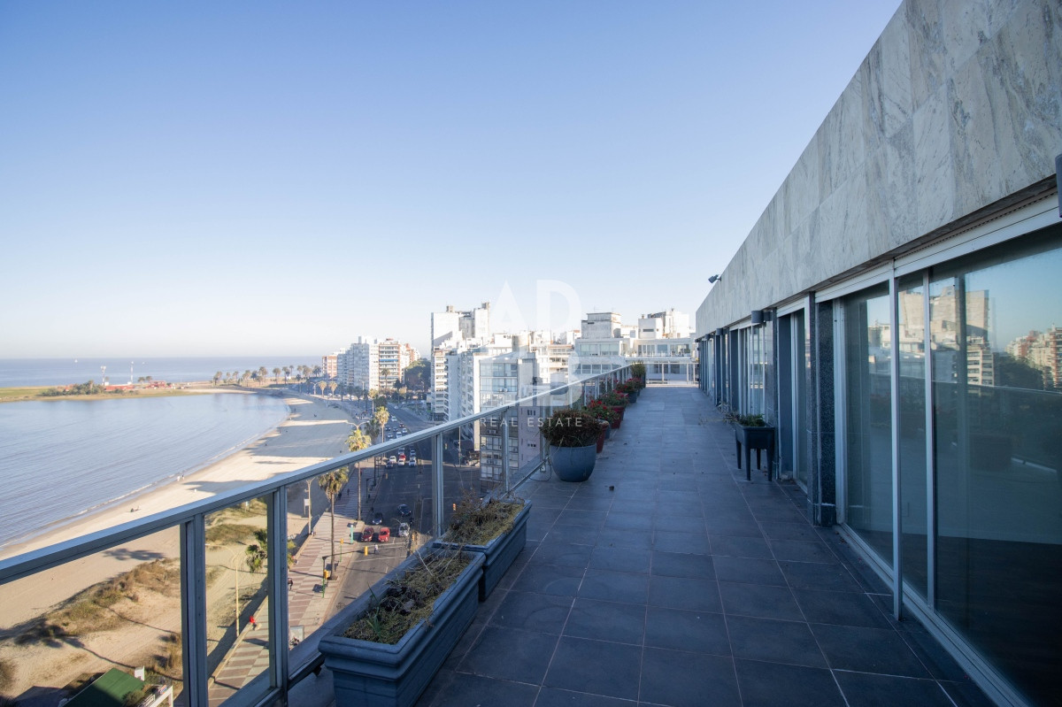 Apartamento ID.371 - VENTA PENTHOUSE EN POCITOS