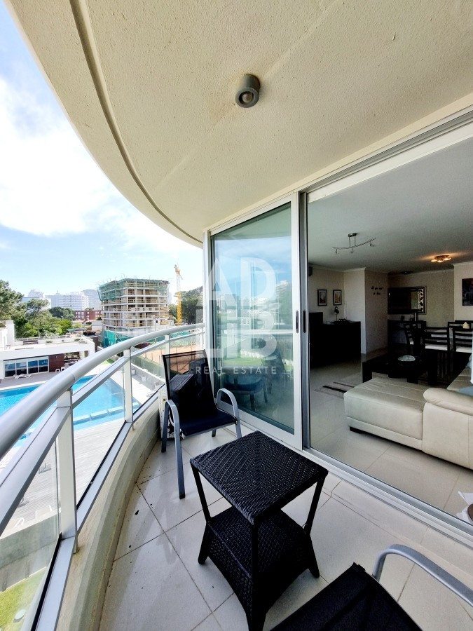 Apartamento ID.354 - Depto 3 dormiorios 3 baños en brava Punta del Este