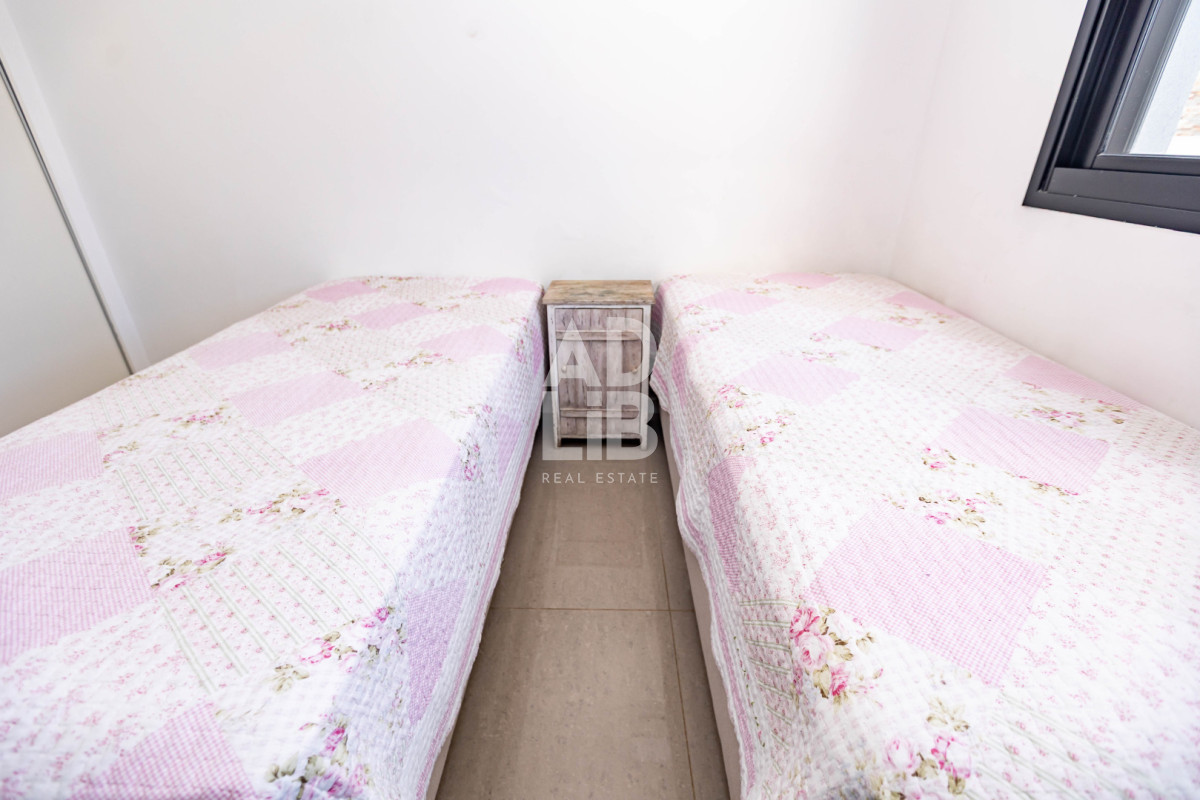 Apartamento ID.779 - Apto de 2 dorm y 2 baños en Edificio Tiziano