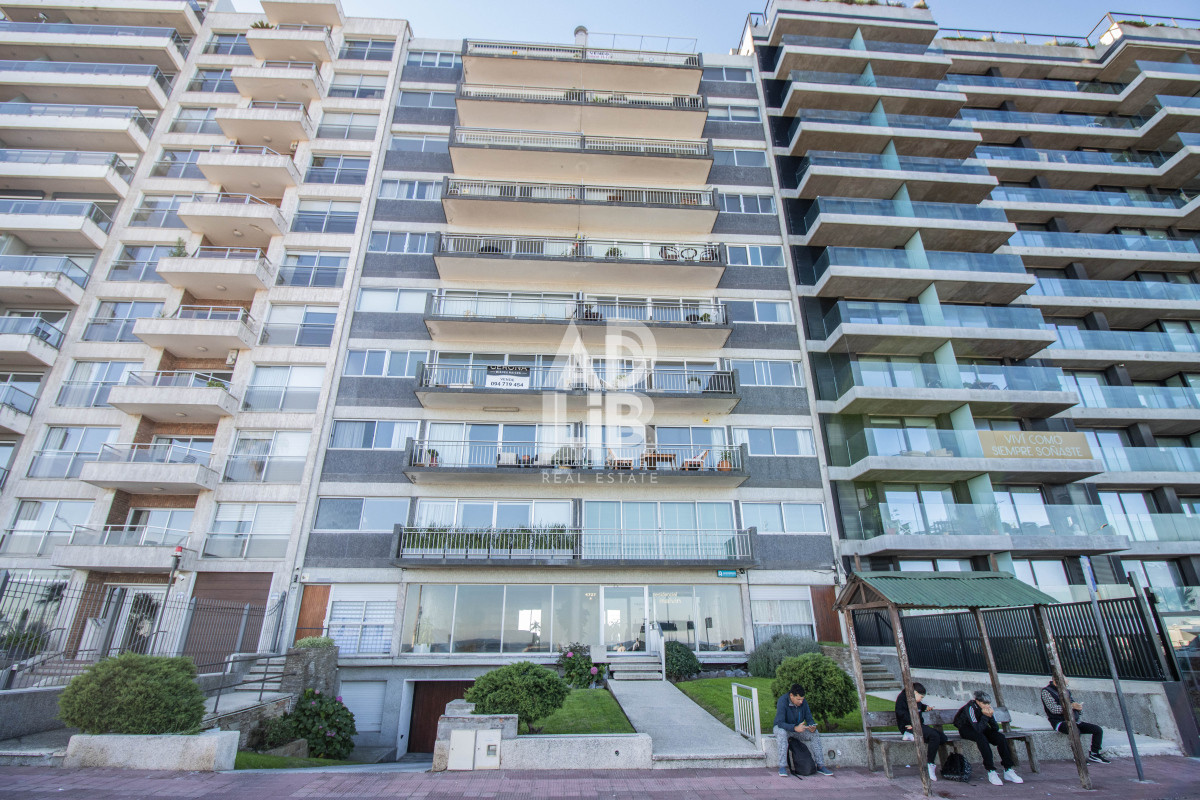 Apartamento ID.594 - VENTA APARTAMENTO RAMBLA OHIGGINS
