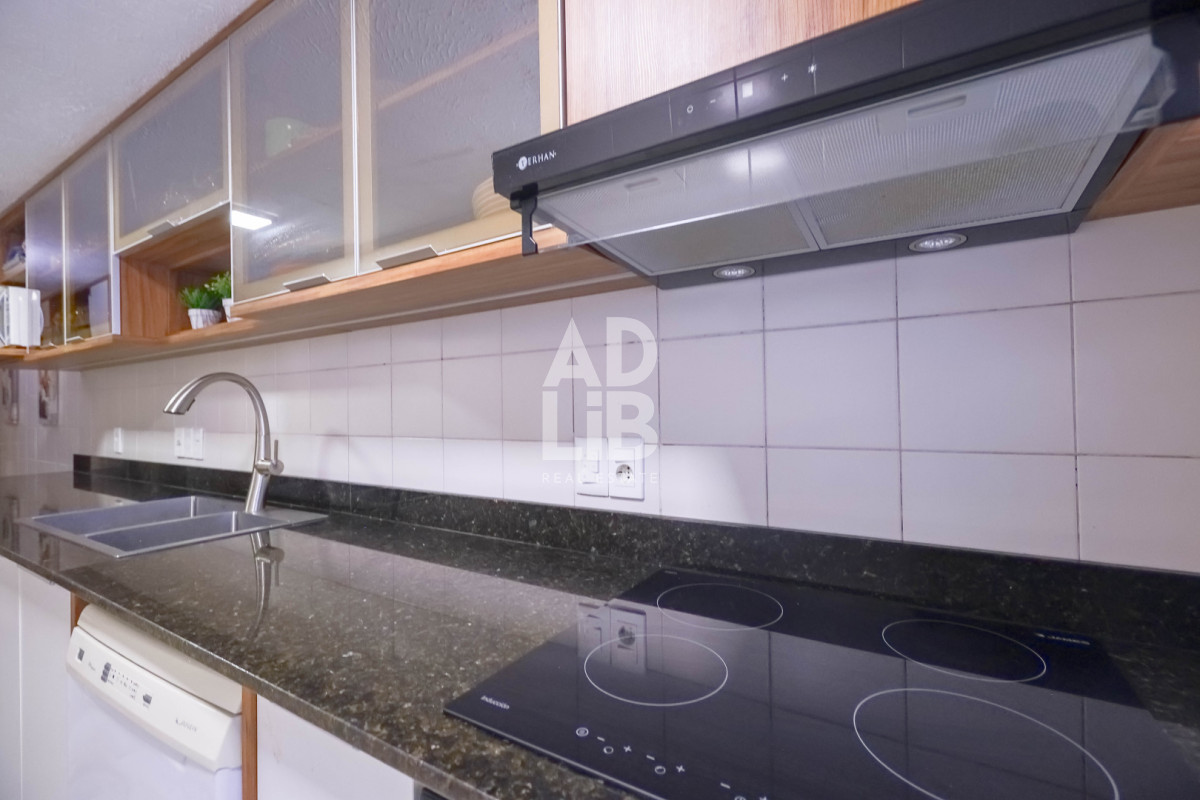 Apartamento ID.469 - Apto de 3 dormitorios unificado en edificio Long Beach! Piso alto con vista al mar