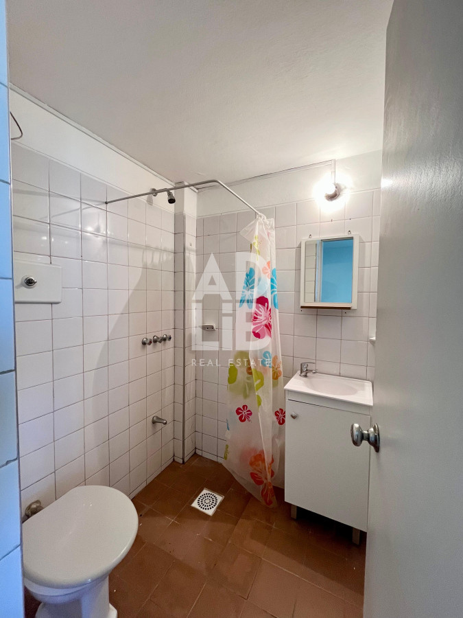 Apartamento ID.466 - VENTA CENTRO MONOAMBIENTE  CON RENTA