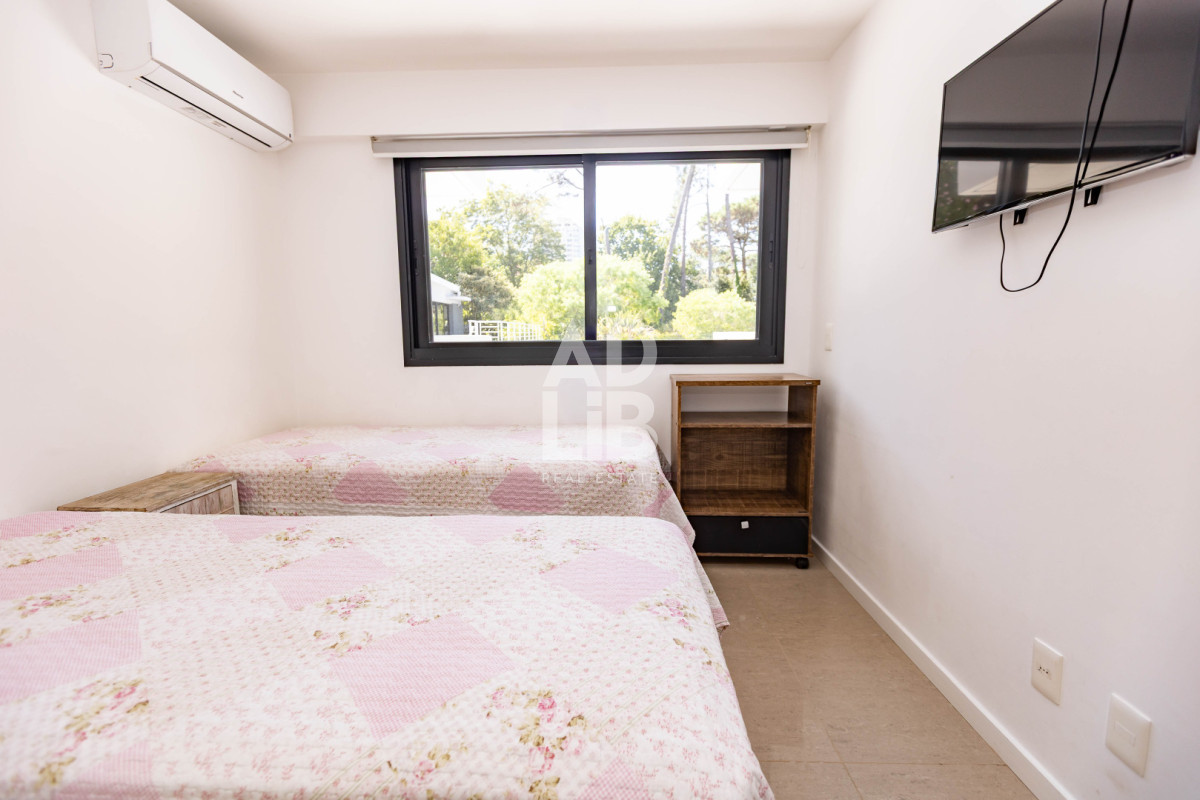 Apartamento ID.779 - Apto de 2 dorm y 2 baños en Edificio Tiziano
