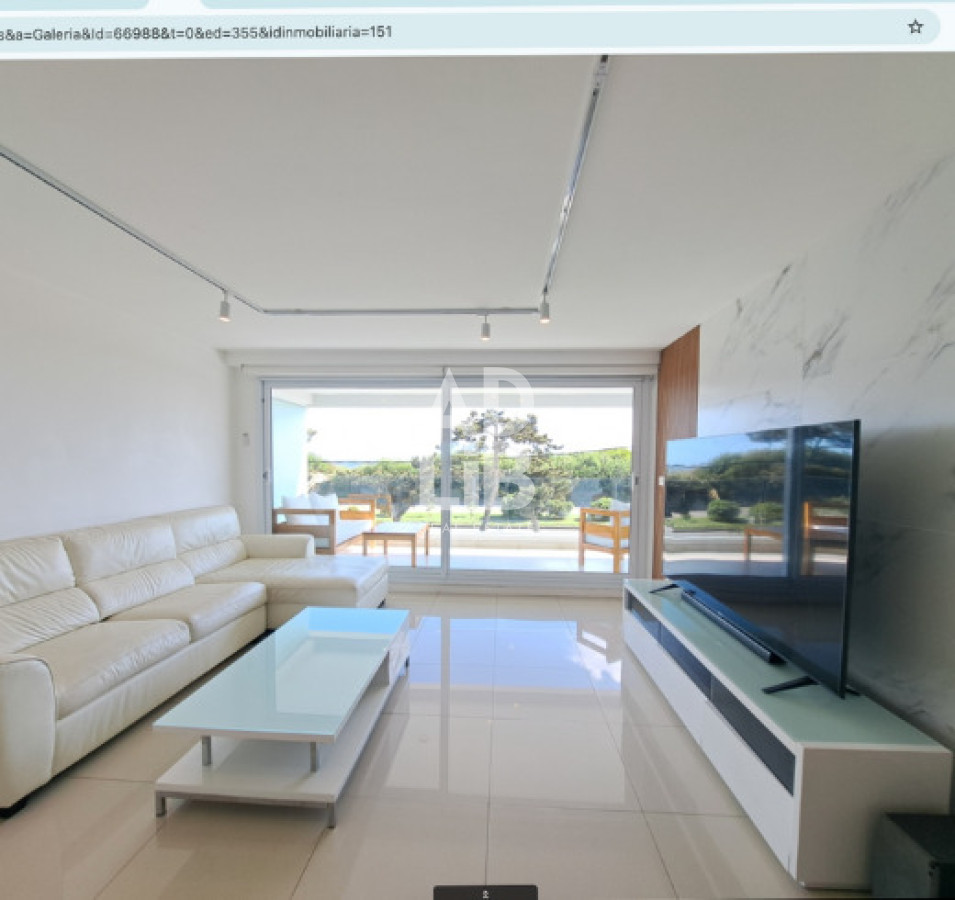 Apartamento ID.709 - Apto de 2 dormitorios en venta en edificio Horizonte con vista al mar. 