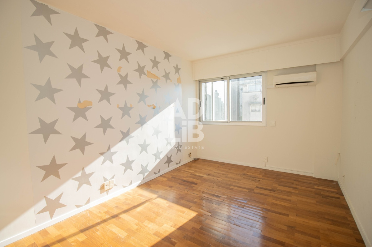 Apartamento ID.371 - VENTA PENTHOUSE EN POCITOS