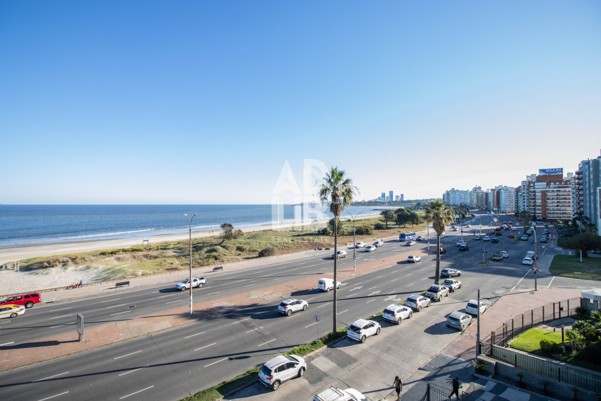 Apartamento ID.594 - VENTA APARTAMENTO RAMBLA OHIGGINS