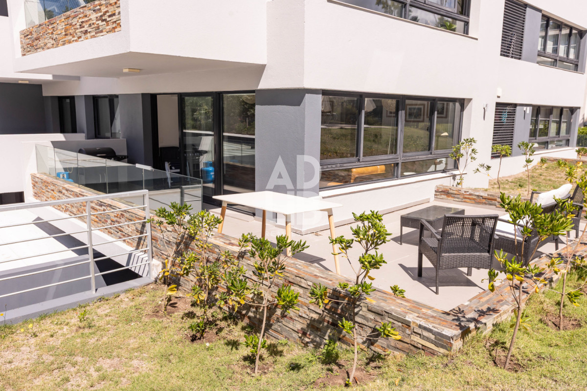 Apartamento ID.779 - Apto de 2 dorm y 2 baños en Edificio Tiziano