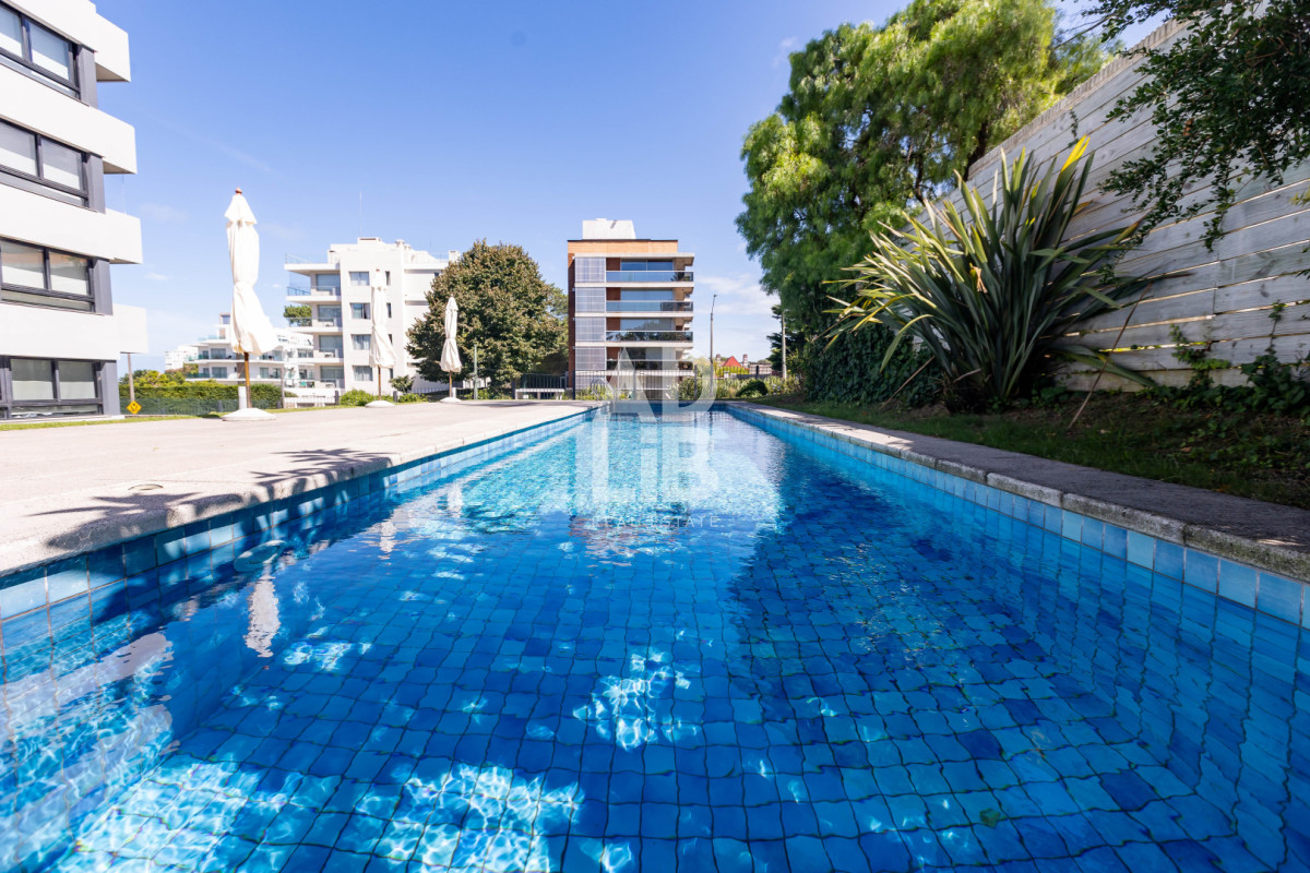 Apartamento ID.779 - Apto de 2 dorm y 2 baños en Edificio Tiziano