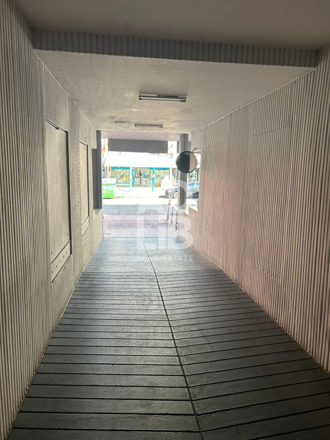 Apartamento ID.644 - Apto de 1 dormitorio en Península. Ideal renta y bajísimos gastos. Excelente localización.