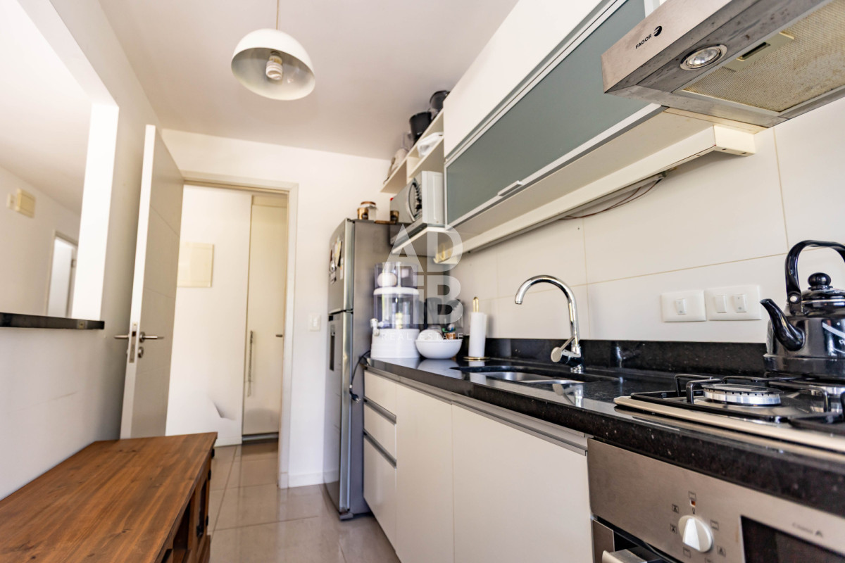 Apartamento ID.779 - Apto de 2 dorm y 2 baños en Edificio Tiziano